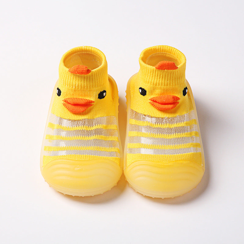 Spring and summer quasi-measuring shoes baby men and women baby floor shoes indoor soft bottom non-slip children do not drop the shoes